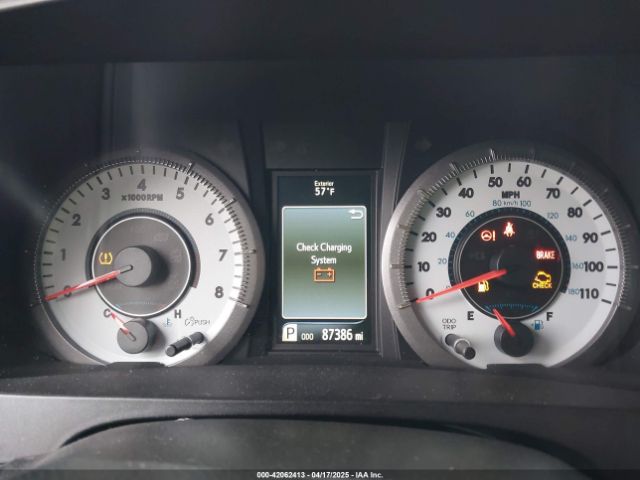 5TDXZ3DC8HS787136 Toyota Sienna Se 8 Passenger