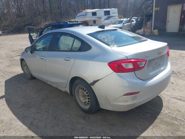 2017 CHEVROLET CRUZE 1G1BC5SM0H7249181 Photo 2