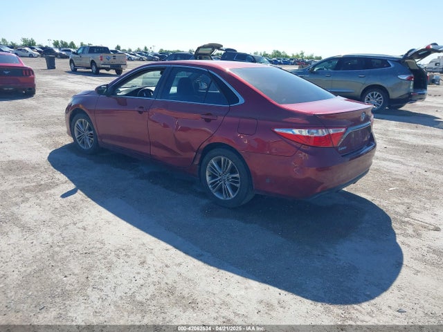 4T1BF1FK1GU577141 Toyota CAMRY SE