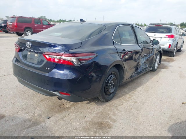 4T1C11AK7NU678692 Toyota CAMRY LE