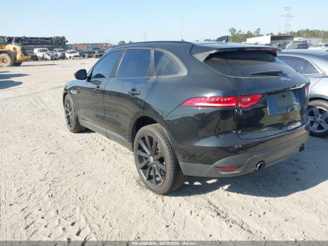 SADCJ2BV4HA090259 Jaguar F-pace 35t Premium