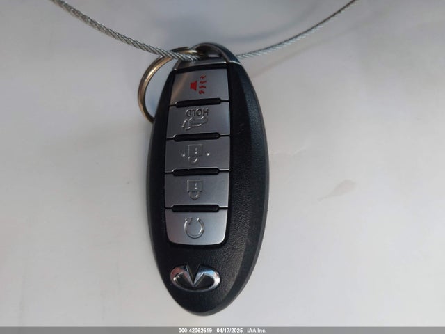 3PCAJ5M17KF120819 Infiniti QX50
