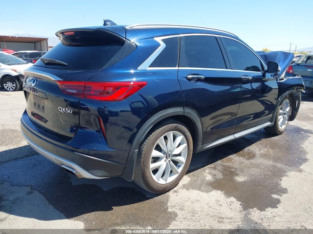 3PCAJ5M17KF120819 Infiniti QX50