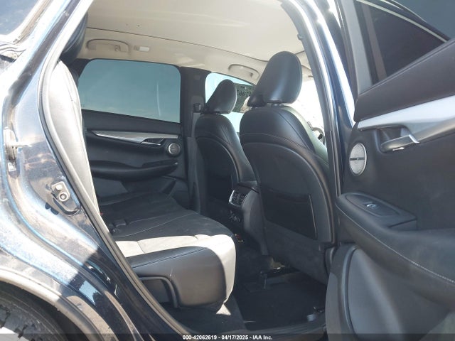 3PCAJ5M17KF120819 Infiniti QX50