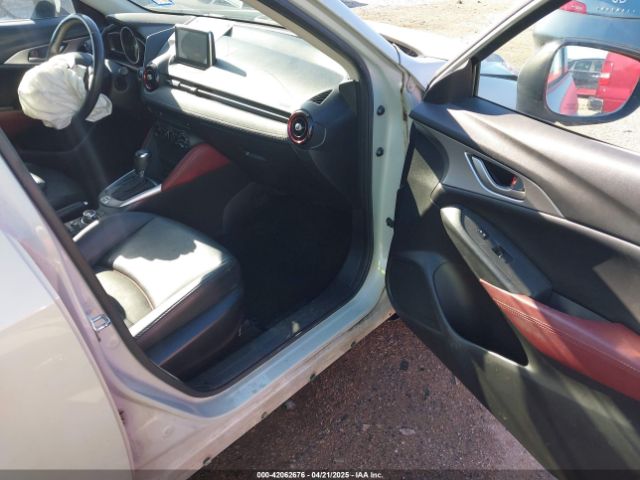 JM1DKDC78G0128945 Mazda Cx-3 Touring