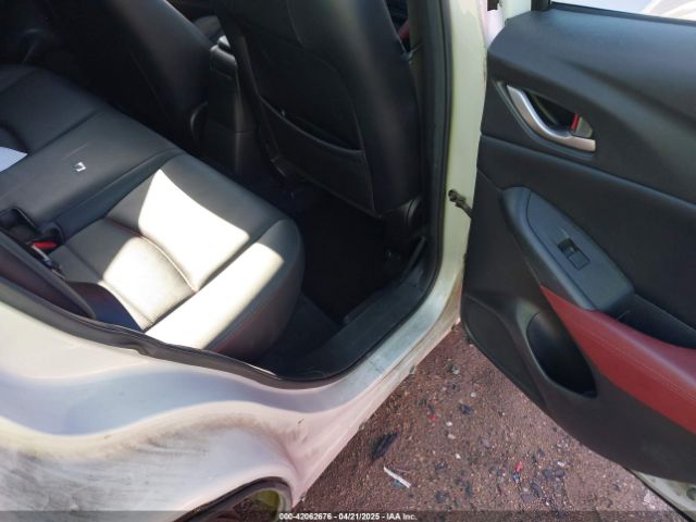 JM1DKDC78G0128945 Mazda Cx-3 Touring