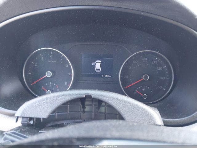 KNDPMCAC9N7010389 KIA Sportage Lx