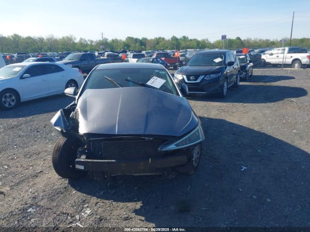 5NPD74LF3KH453524 Hyundai ELANTRA SE