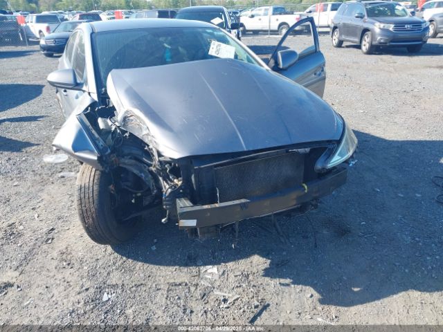 5NPD74LF3KH453524 Hyundai ELANTRA SE