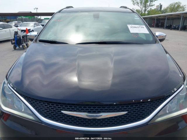 2C4RC1GG8HR583927 Chrysler Pacifica Limited