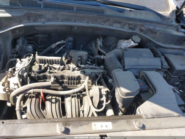 5XYZTDLBXJG527865 Hyundai SANTA FE SPORT
