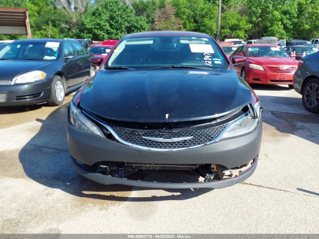 1C3CCCAB8GN128476 Chrysler 200 Limited