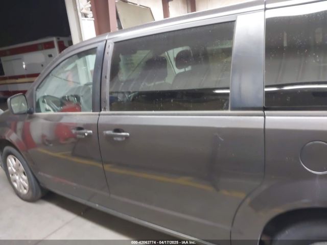2C4RDGBG8JR230875 Dodge Grand Caravan Se