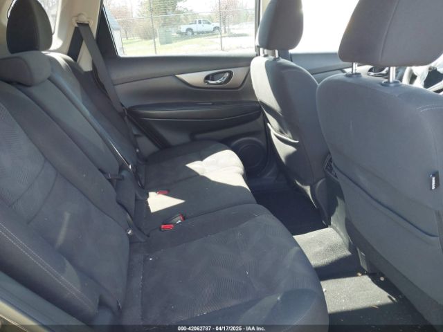 KNMAT2MV9GP659130 Nissan ROGUE SV