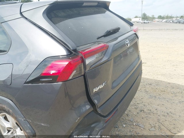 2T3P1RFV9KW042278 Toyota Rav4 Xle