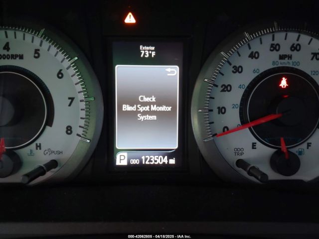 5TDXK3DC1FS667924 Toyota Sienna Se Premium 8 Passenger