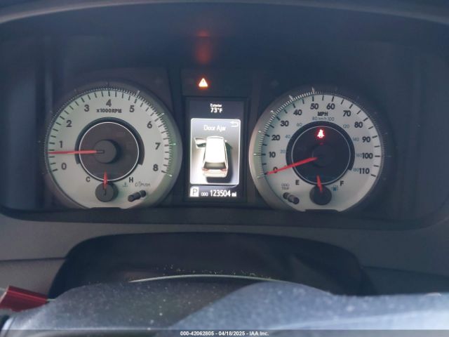 5TDXK3DC1FS667924 Toyota Sienna Se Premium 8 Passenger