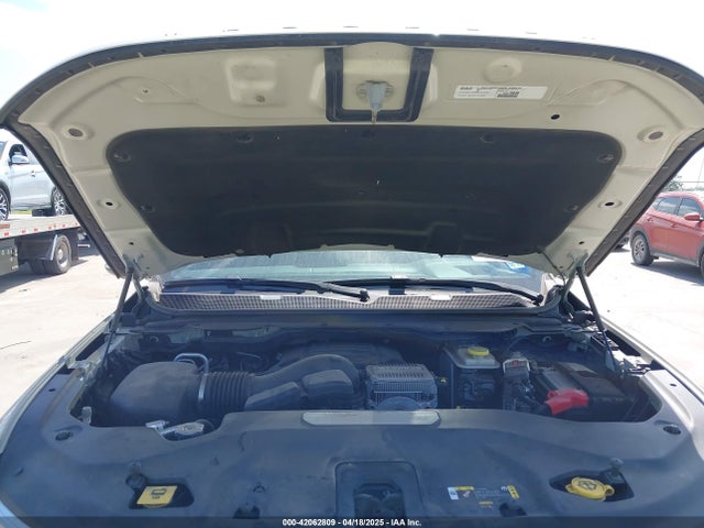 1C4SJUBT2NS181344 Jeep Wagoneer