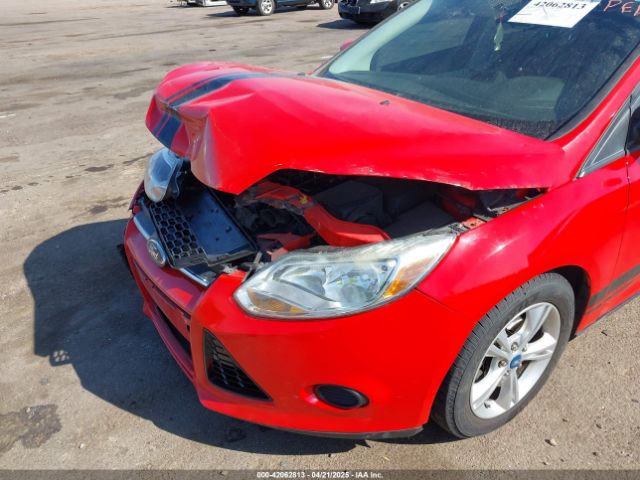 1FADP3K26EL305818 Ford FOCUS SE