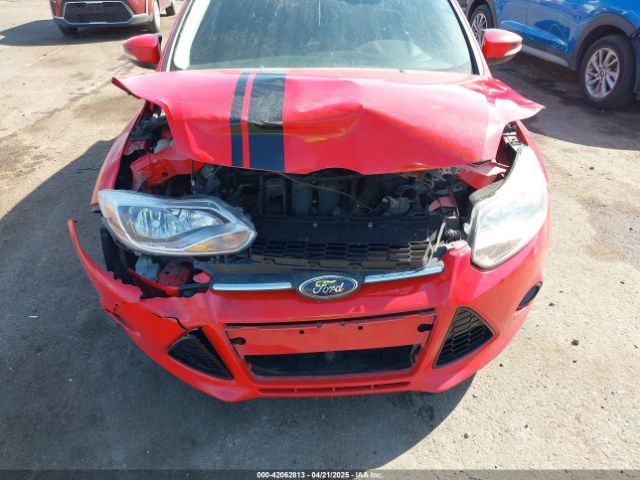 1FADP3K26EL305818 Ford FOCUS SE