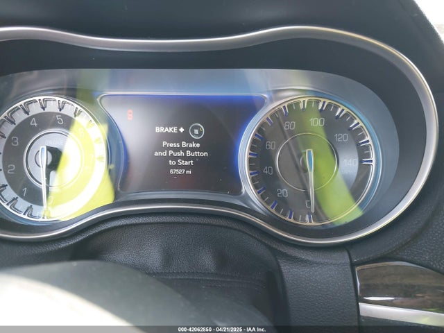 Chrysler 300c Awd 2016 2C3CCAKGXGH130365 Image 7