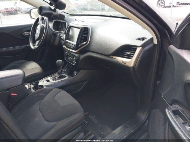 1C4PJMCS2FW790133 Jeep Cherokee Latitude