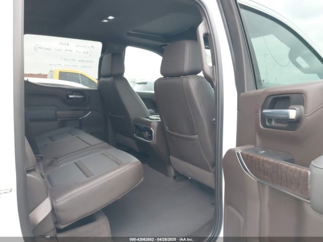 3GTU9FELXNG127029 GMC l87
