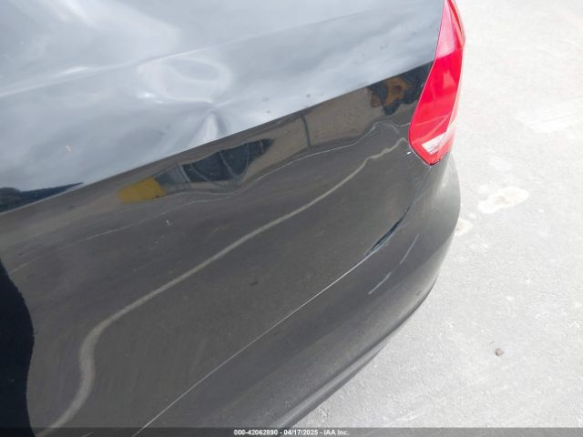 1VWAT7A37FC052050 Volkswagen Passat 1.8t Wolfsburg Edition