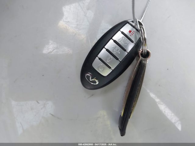 3PCAJ5M39KF115915 Infiniti Qx50 Essential