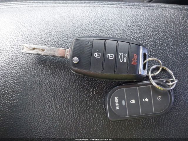 5XXGT4L32JG205418 KIA Optima S