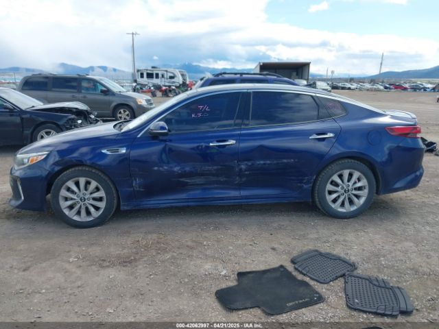 5XXGT4L32JG205418 KIA Optima S