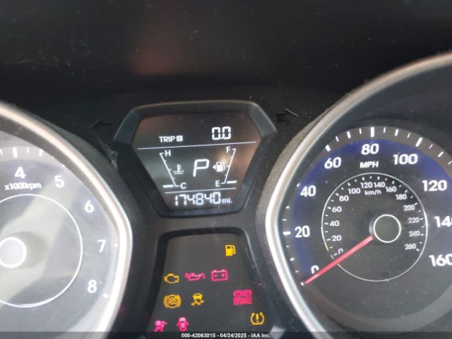5NPDH4AE5GH675514 Hyundai ELANTRA SE
