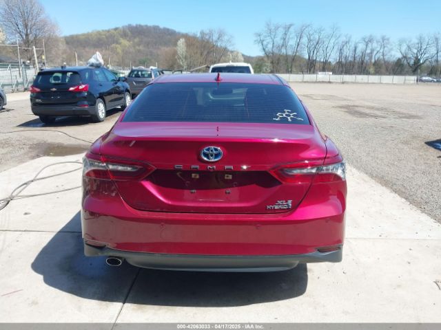 4T1F31AK4NU034347 Toyota Camry Xle Hybrid
