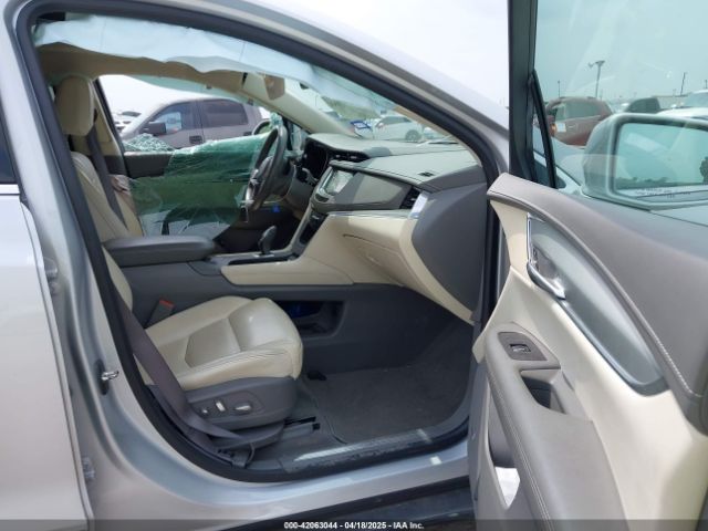 1GYKNBRS0HZ109439 Cadillac XT5 LUXURY