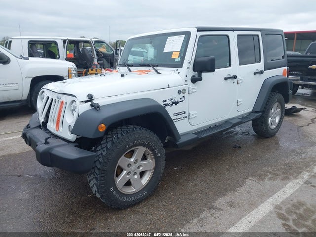 1C4BJWDG8FL640934 Jeep Wrangler Unlimited Sport