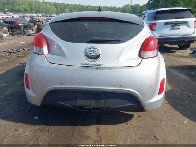 KMHTC6AD8GU301395 Hyundai Veloster