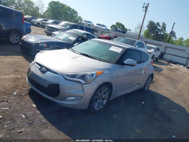KMHTC6AD8GU301395 Hyundai Veloster