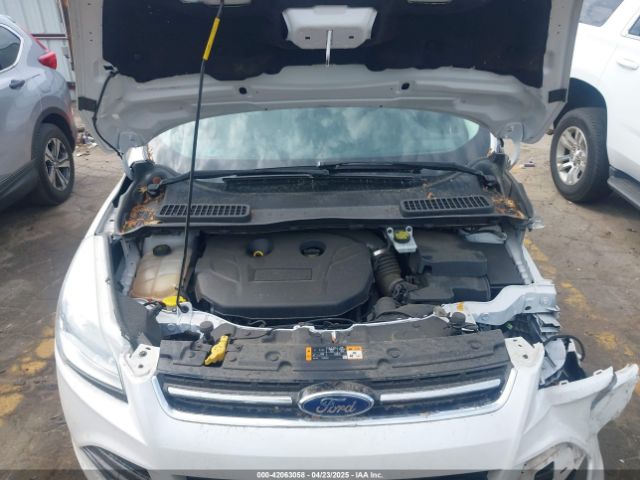 1FMCU0J96GUB43533 Ford Escape Titanium