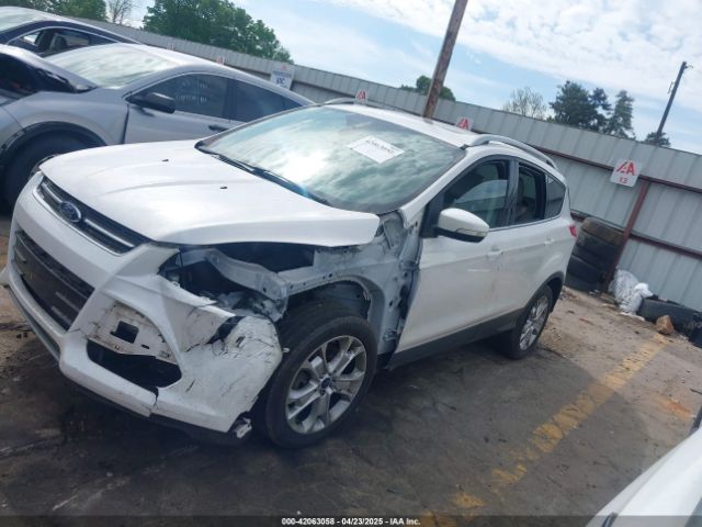 1FMCU0J96GUB43533 Ford Escape Titanium