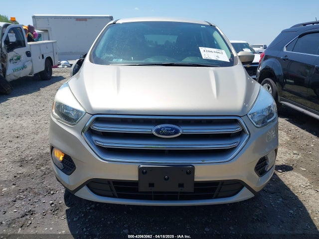 1FMCU0GD1HUD81299 Ford ESCAPE SE