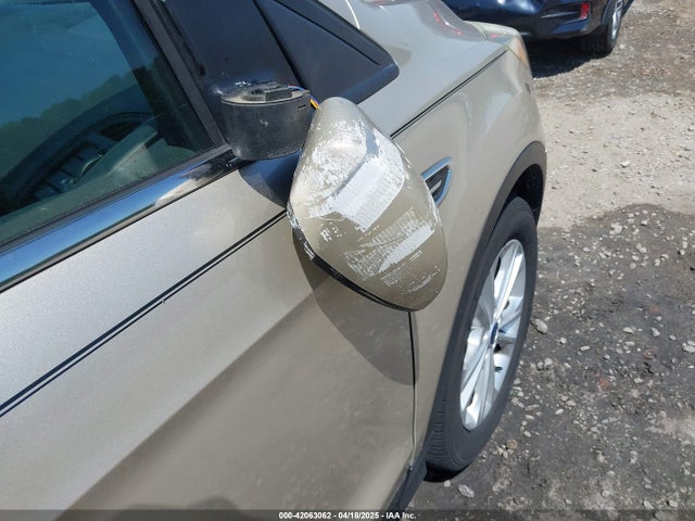 1FMCU0GD1HUD81299 Ford ESCAPE SE
