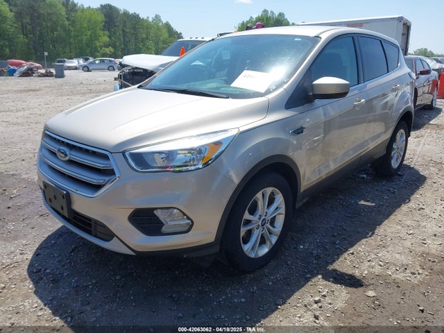 1FMCU0GD1HUD81299 Ford ESCAPE SE