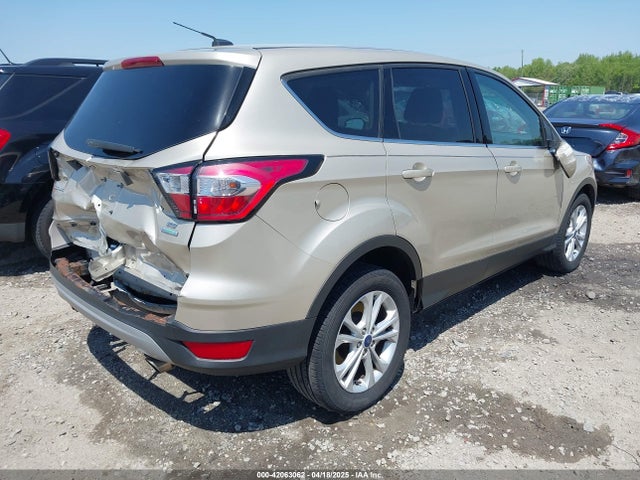 1FMCU0GD1HUD81299 Ford ESCAPE SE