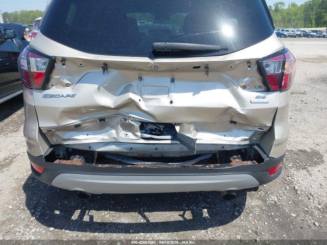 1FMCU0GD1HUD81299 Ford ESCAPE SE