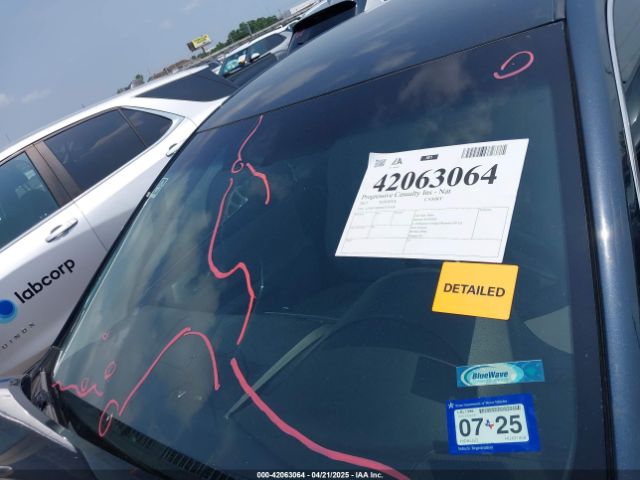 4T1BF1FK0HU431458 Toyota CAMRY SE