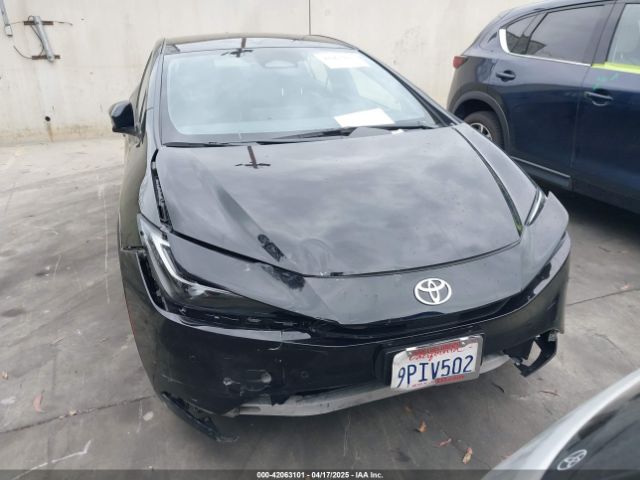 JTDADABU3R3015537 Toyota Prius Limited Awd-e