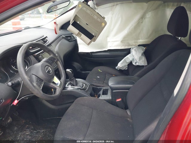 JN1BJ1CP1KW229861 Nissan Rogue Sport S