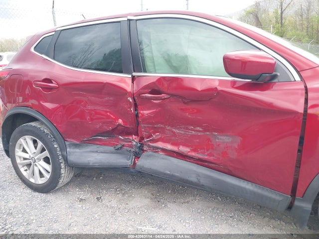 JN1BJ1CP1KW229861 Nissan Rogue Sport S