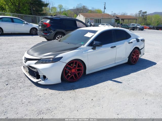 4T1B11HK3JU561686 Toyota CAMRY LE