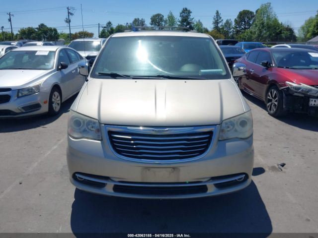 2C4RC1GG9ER116219 Chrysler Town & Country Limited